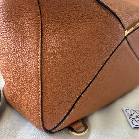 Loewe Edge Puzzle Bag, Large, Tan, with Dust Bag - Picture 9 of 15